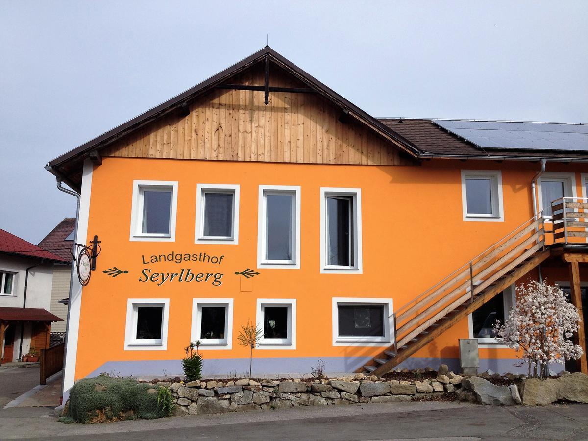 Landgasthof Seyrlberg Reichenau im Mühlkreis Extérieur photo